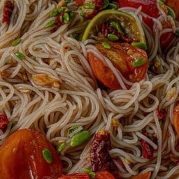 ตำซั่วขนมจีน