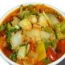 ปูผัดผงกะหรี่ Stir Fried Crab Curry