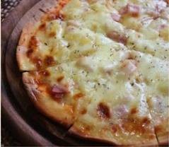 พิซซ่าฮาวายเอี้ยน Hawaiian Pizza