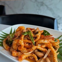 ยำสามกรอบ