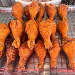 ไก่ทอดหาดใหญ่โป่งกลางซอย1