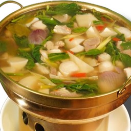 ต้มแซ่บ กระดูกหมู หม้อไฟ