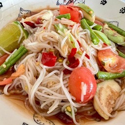 ตำขนมจีน