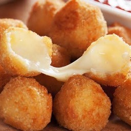 ชีสบอล Cheese Balls
