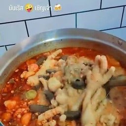 ครัวในซอยบ้านน้องโลมา&ขนมจีนคุณแม่