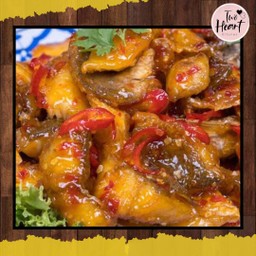 ข้าวราดปลากะพงทอดราดซอส3รส