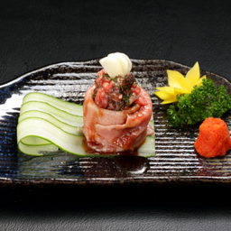 WAGYU BEEF TATAKI GUNKAN