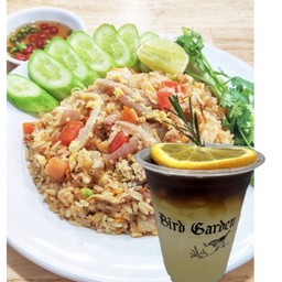 ข้าวผัดคู่เย็น อร่อยง่ายไม่ต้องคิด