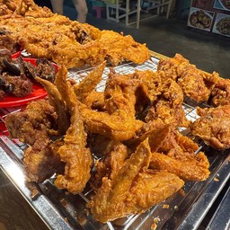 ปีกไก่ทอด