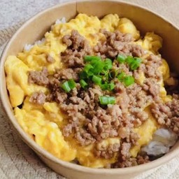 ข้าวไข่ข้นหมูสับ