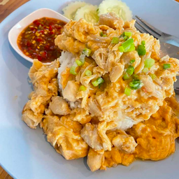 ข้าวกรรเชียงปูไข่ข้น