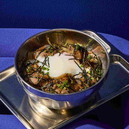 ข้าวหน้าหมูสไลด์ ไข่ออนเซน