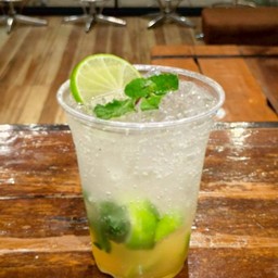 น้ำผึ้งมะนาวโซดา