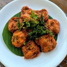 ปลาเห็ดเสร็จE’ส้ม(ทอดมัน)