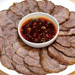 เนื้อทรงเครื่อง