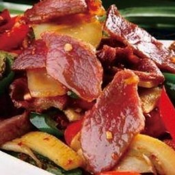 ผัดหมูดมควัน เสฉวน