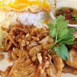 ก๋วยเตี๋ยวไก่ยกโครง~หน้าโรงเรียนอักษรกอไผ่4 สาขากอไผ่4