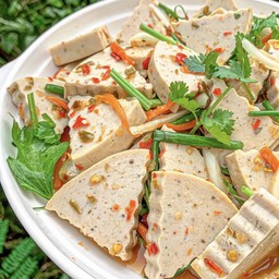 ยำหมูยอ