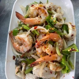 ร้านบุ๋มข้าวต้มปลา