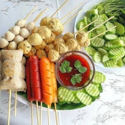 ลูกชิ้นปิ้ง100กับน้ำอัดลม