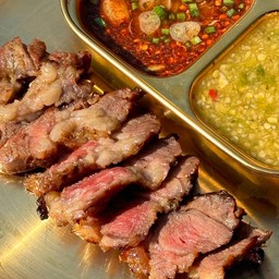 วัวลุยไฟ (เนื้อย่างเกลือ)