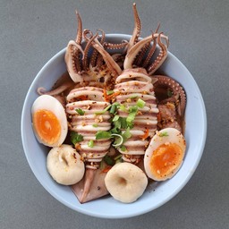 ก๋วยเตี๋ยวหมึกคู่