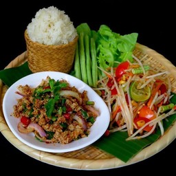 เซตข้าวเหนียว +ลาบ+ส้มตำ