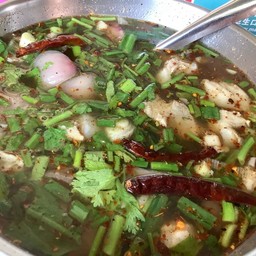 ต้มแซ่บหมูสับ ชาม