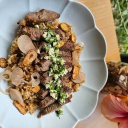 R1: Sirloin Steak Rice Bowl
