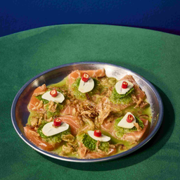 แซลมอนแซ่บ