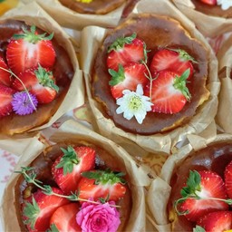 ปรีชา Food & Bakery Cm garden condo