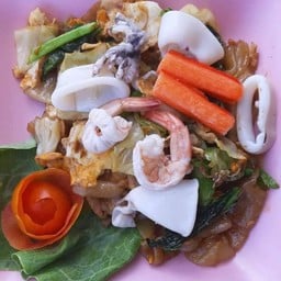 ผัดซีอิ๊วทะเล