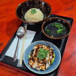 ข้าวมันไก่หมาล่า