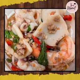 ผัดกะเพรา (กับข้าว)