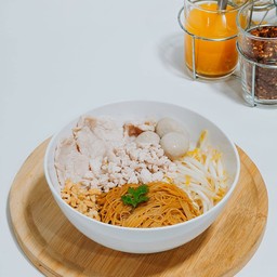ก๋วยเตี๋ยวแห้ง