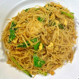 เส้นหมี่ผัดซีอิ๊ว ⭐️