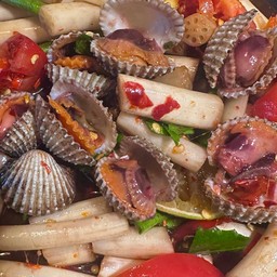 ตำไหลบัวหอยแครง