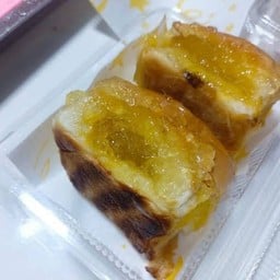 แยม สัปปะรด ไส้ทะลัก
