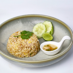 ข้าวผัด. Fried Rice