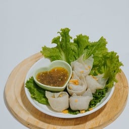 เกี๊ยวปลาลวกจิ้ม