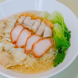บะหมี่+เกี๊ยวหมู-หมูแดง+หมูกรอบ