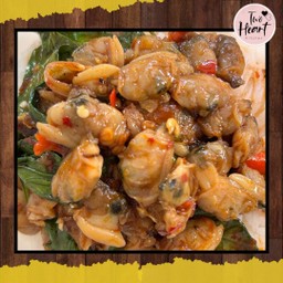 ข้าวราดผัดเนื้อหอยลายพริกเผา