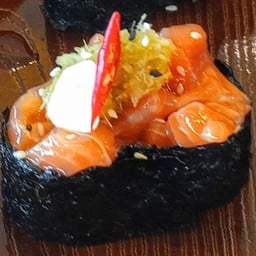 ซูชิแซลมอนสับดอง