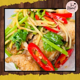 ปลากะพงผัดคึ่นช่าย (กับข้าว)