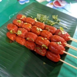 เอ็มจี ลูกชิ้นปิ้งย่าง(ตลาดนัดบางหญ้าแพรก)