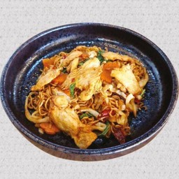 K29.ผัดมาม่าขี้เมาไก่