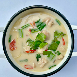 ต้มข่าไก่