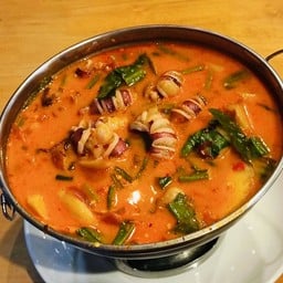 ต้มยำ ปลาหมึกไข่