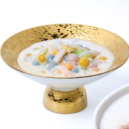 บัวลอยเบญจรงค์