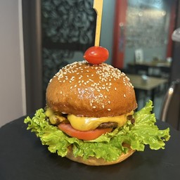 Tin Burger เบอร์เกอร์สเตชั่น